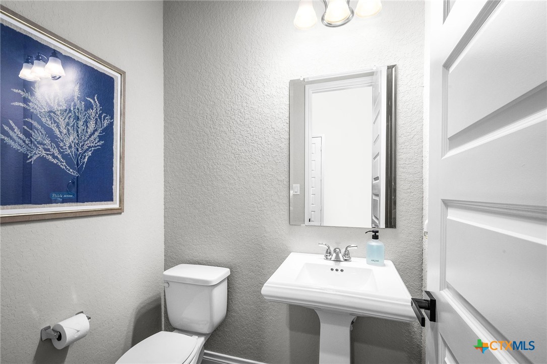 1185 Waddie Way Property Photo 14