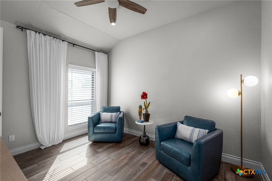 1185 Waddie Way Property Photo 31