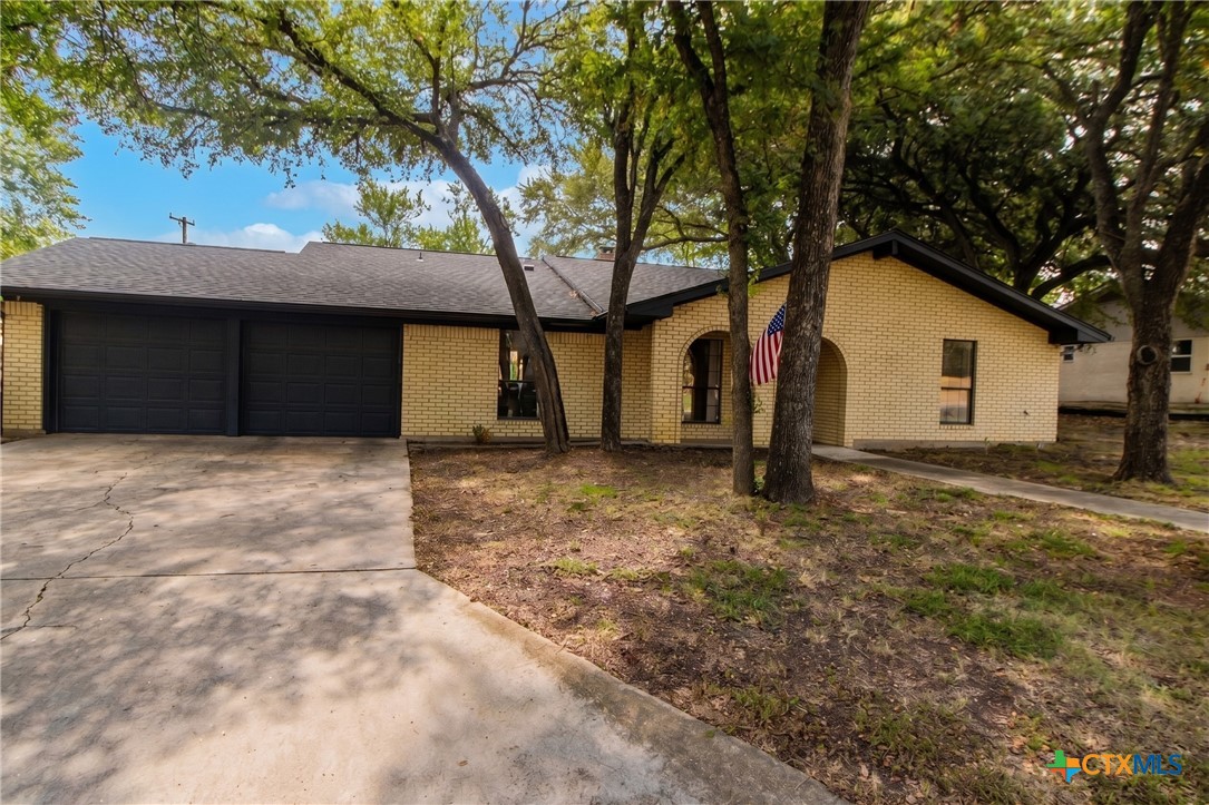 1707 Antelope Trail Property Photo 1