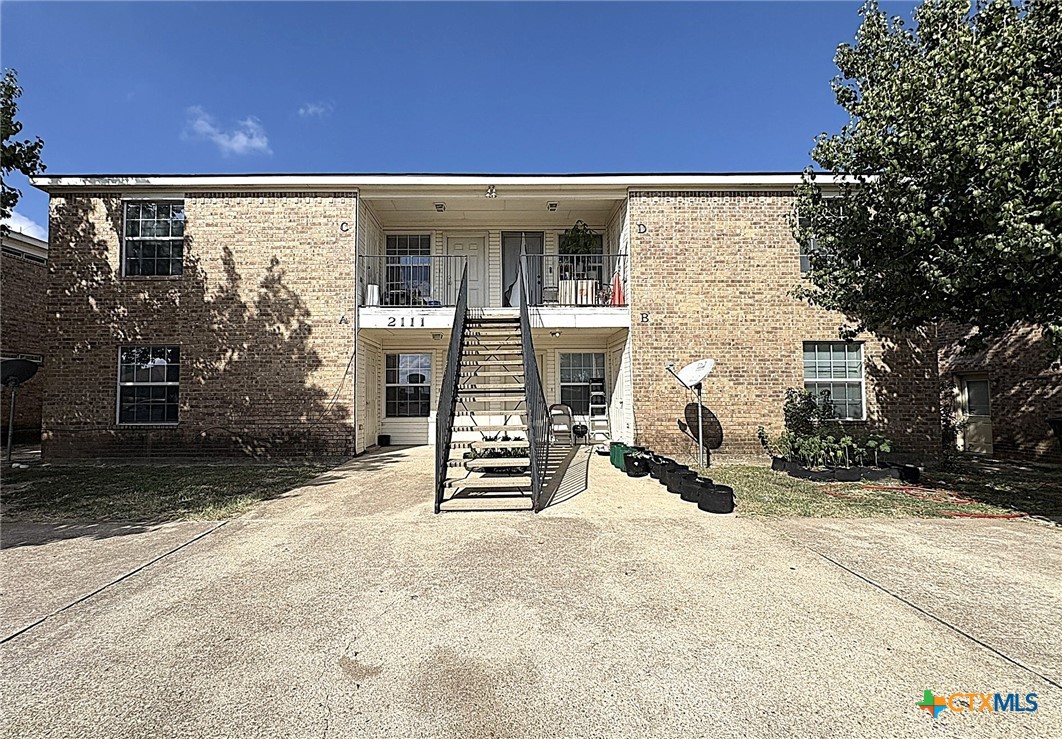 2111 Jennifer Drive B Property Photo 1