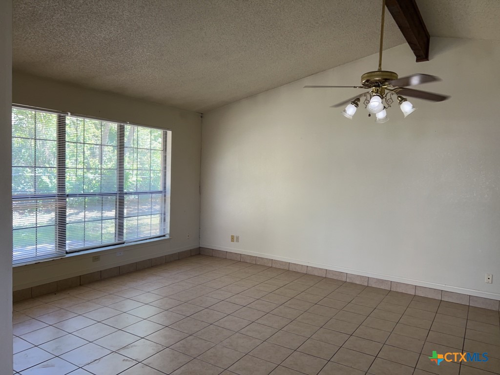 111 Nancy Drive Property Photo 3