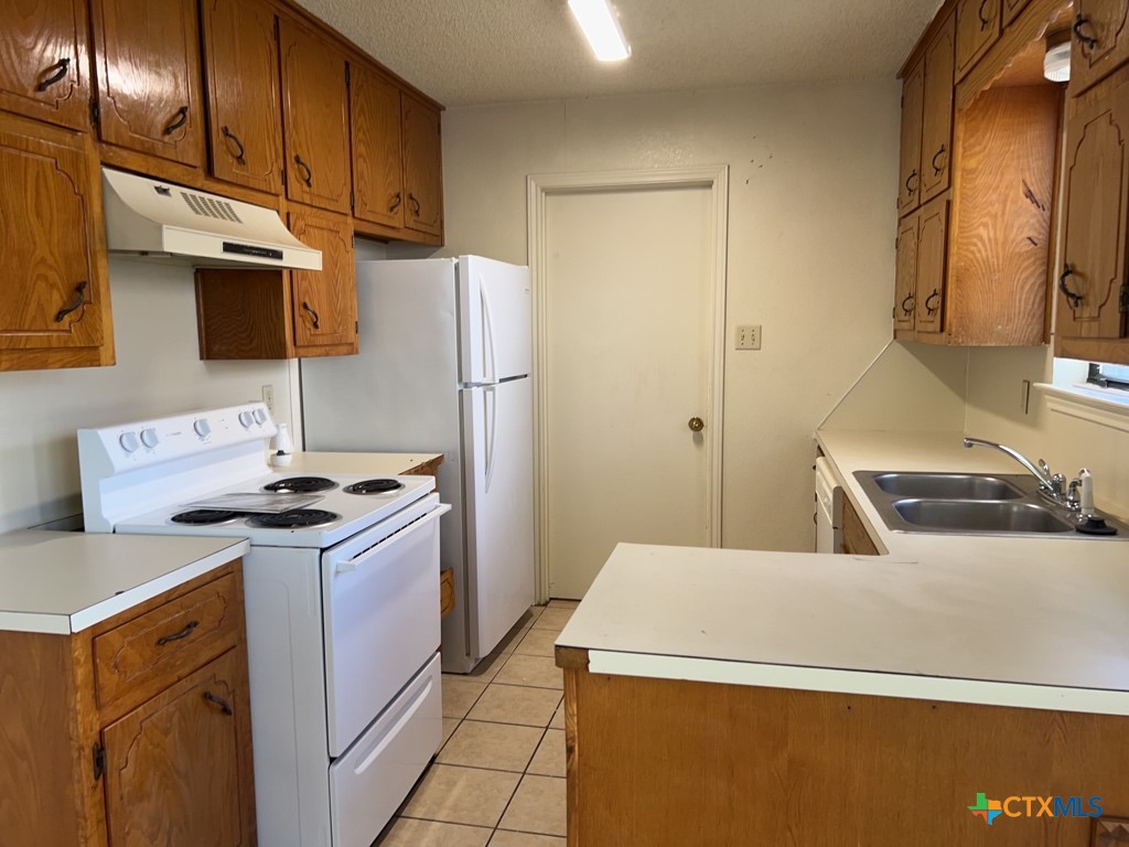 111 Nancy Drive Property Photo 6