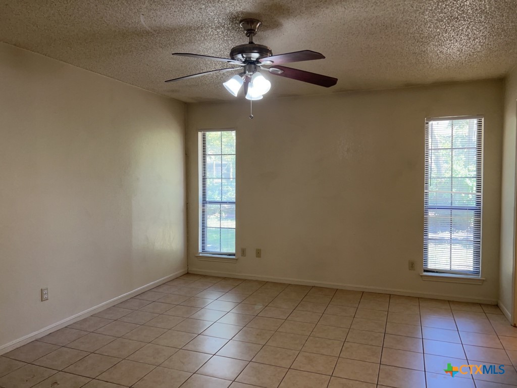 111 Nancy Drive Property Photo 10