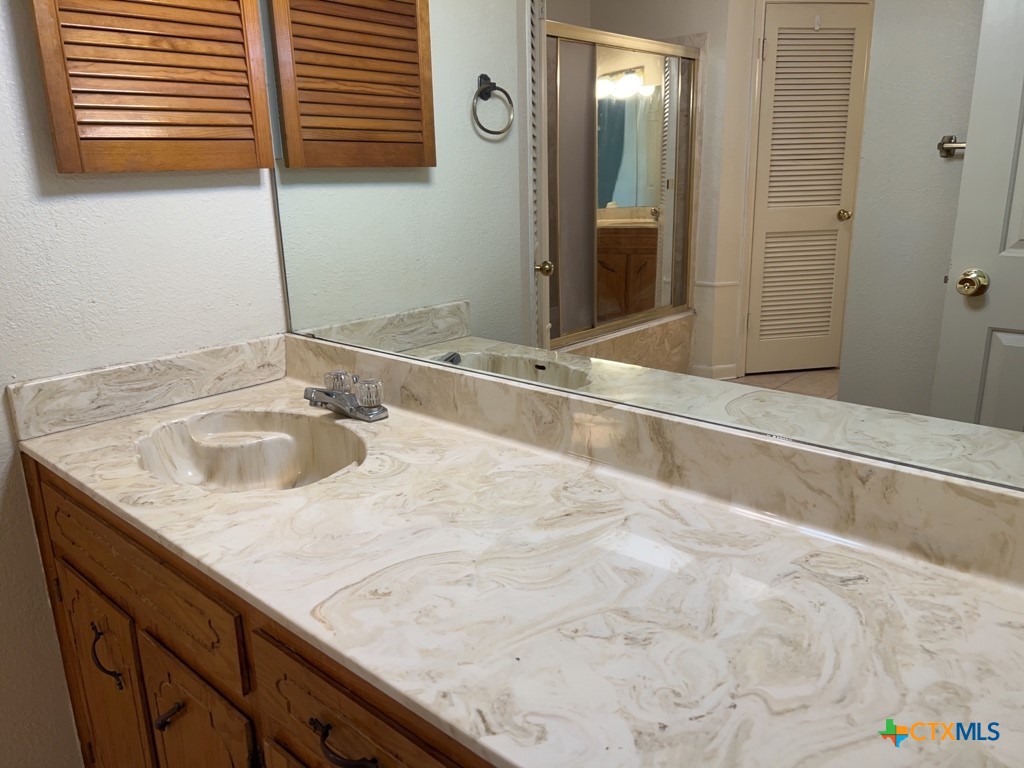 111 Nancy Drive Property Photo 11