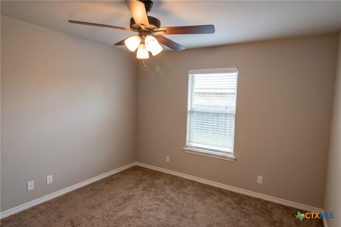 900 Clanton Cove Property Photo 6