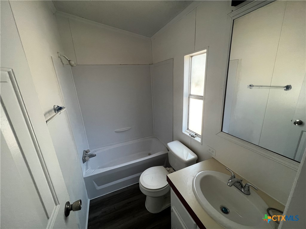 1405 Harris Hill Road Property Photo 3