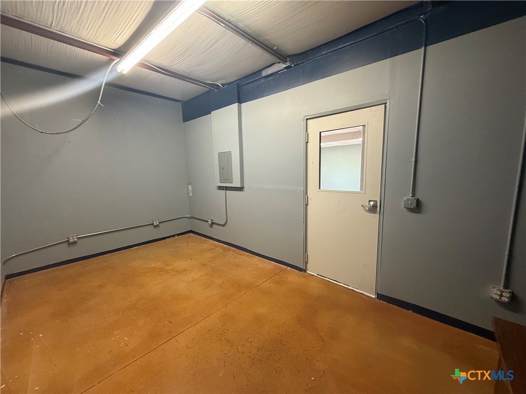 23063 State Highway 46 2-3 Property Photo 12