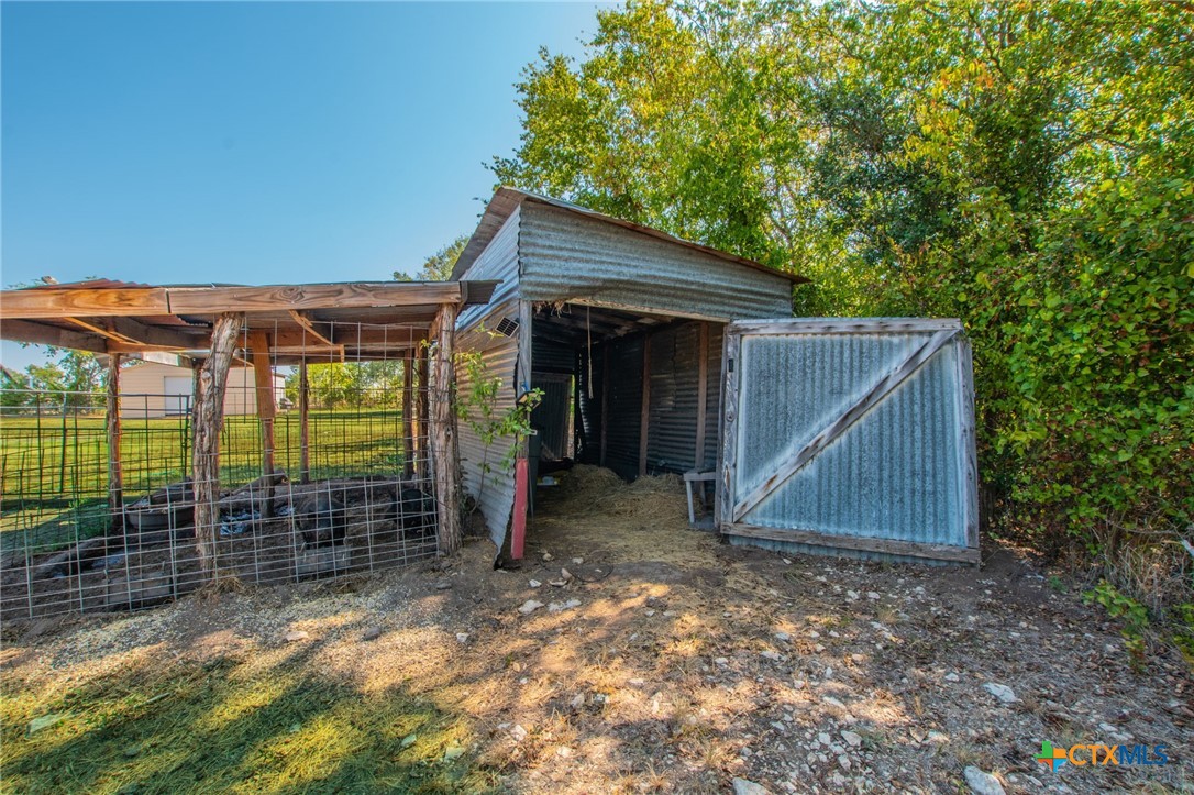 4560 County Road 107 Property Photo 25