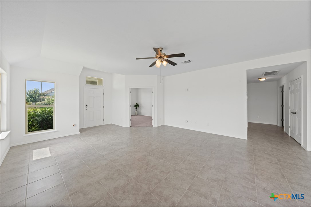 8618 Stonehollow Drive Property Photo 7