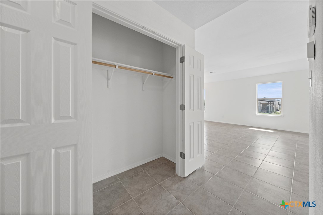 8618 Stonehollow Drive Property Photo 19