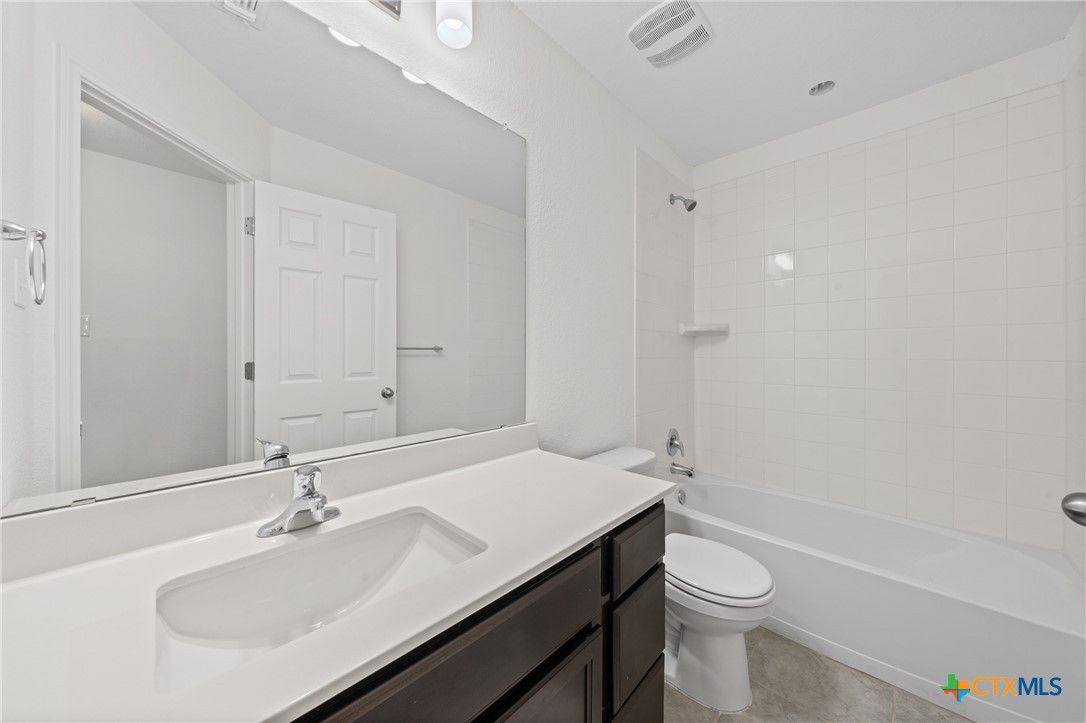 8618 Stonehollow Drive Property Photo 23