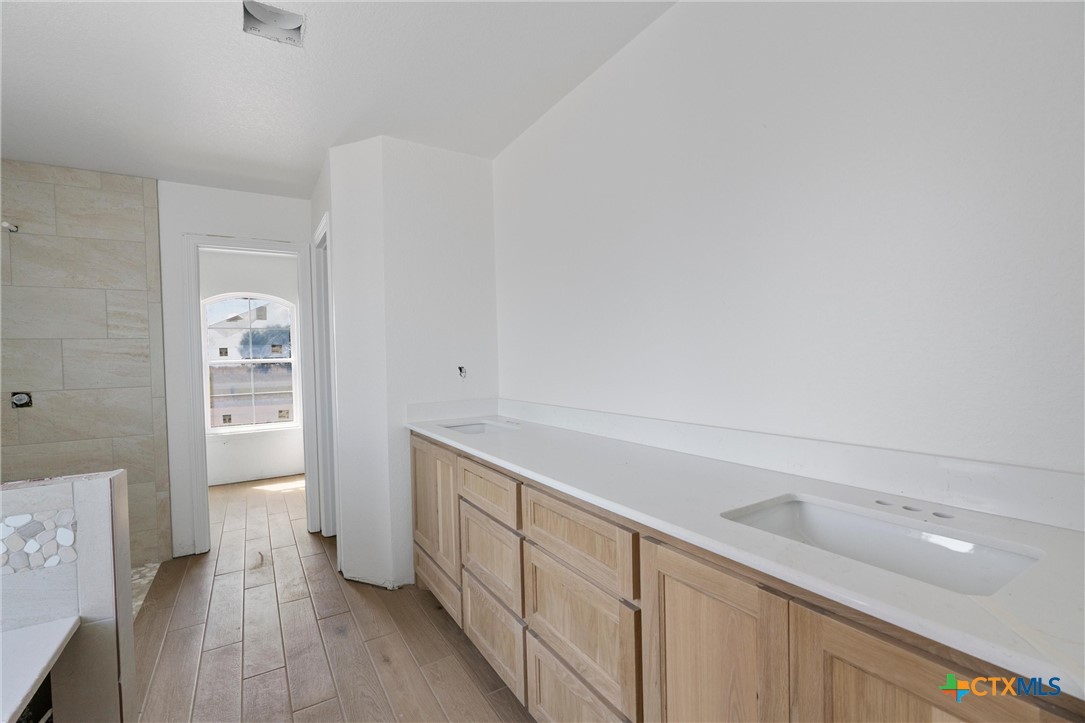 1312 Flint Ridge Loop Property Photo 21