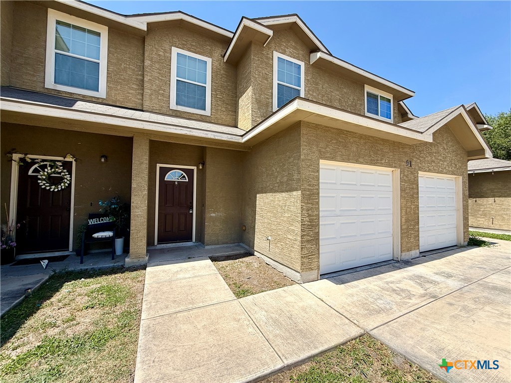 91 Plaza Drive 2 Property Photo 1
