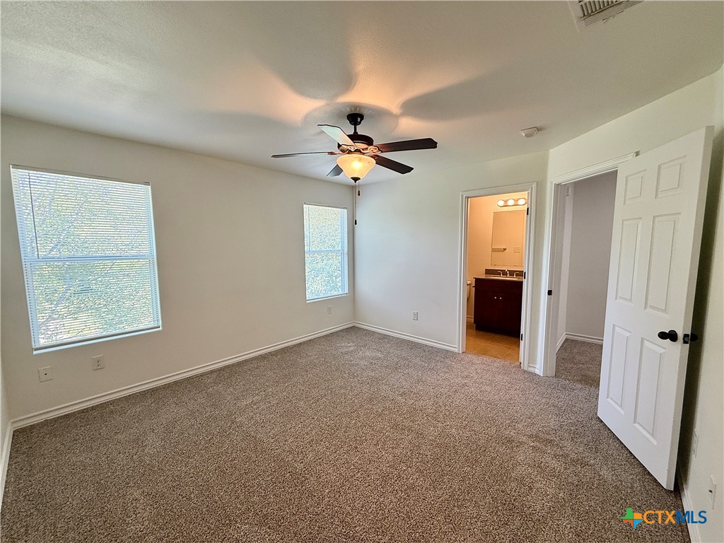 91 Plaza Drive 2 Property Photo 11
