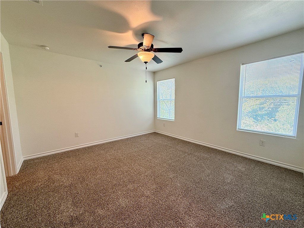 91 Plaza Drive 2 Property Photo 13