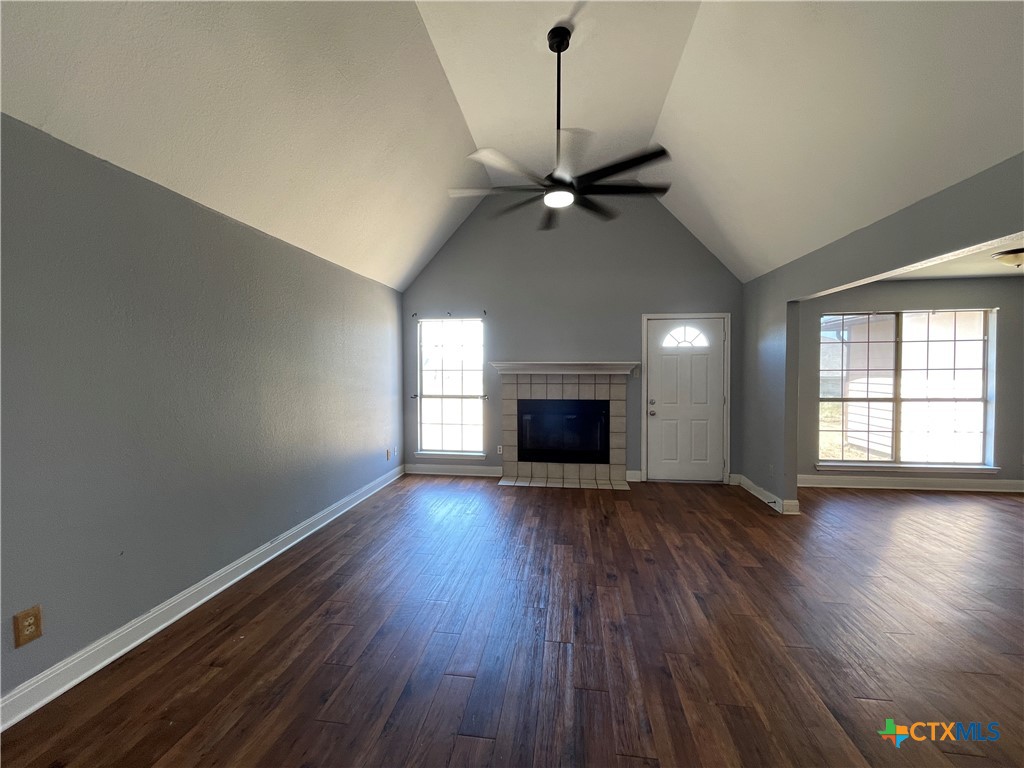 3905 Neches Circle Property Photo 2