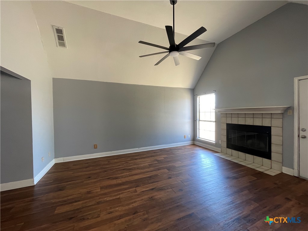 3905 Neches Circle Property Photo 3