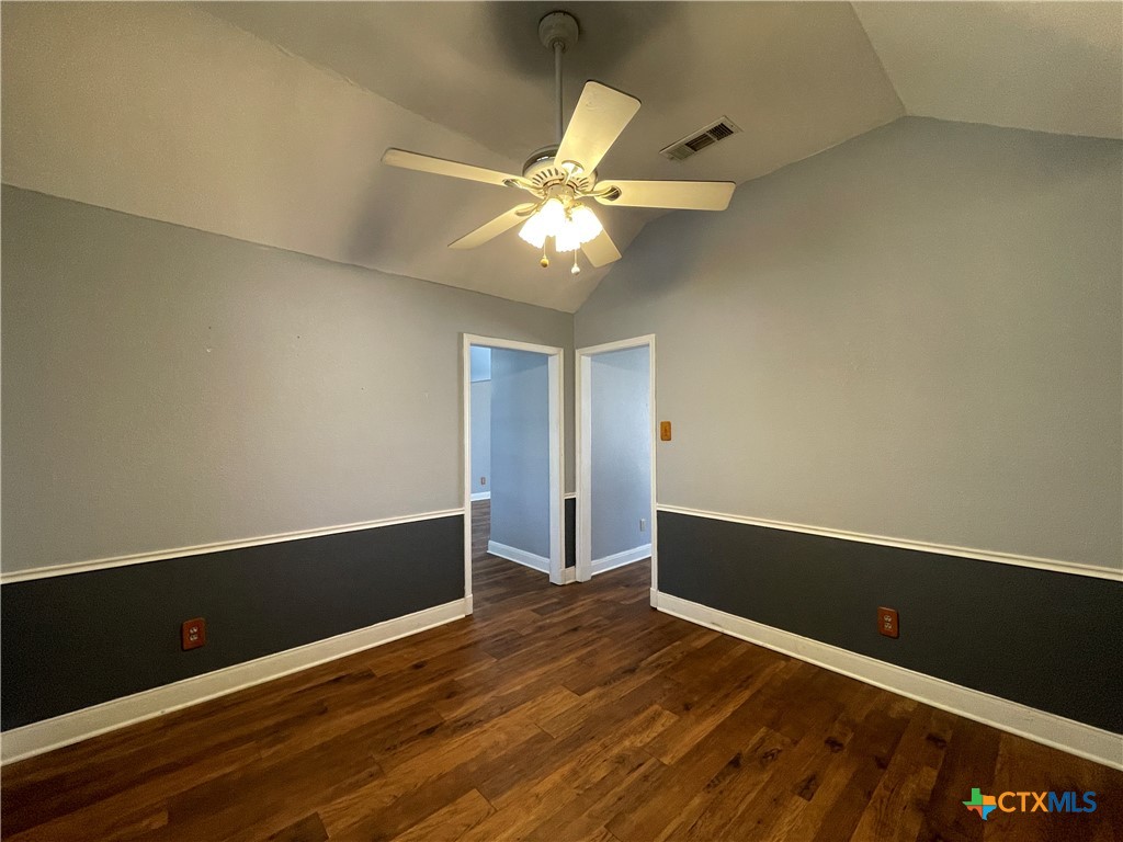 3905 Neches Circle Property Photo 5
