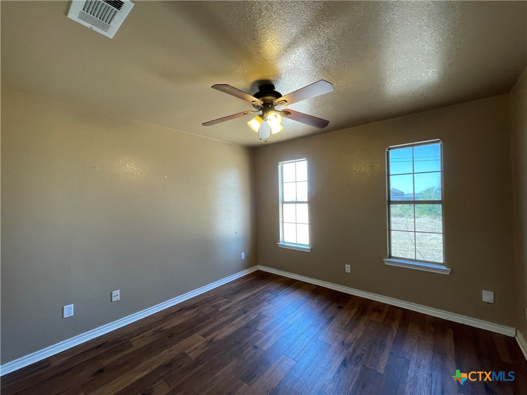 3905 Neches Circle Property Photo 13