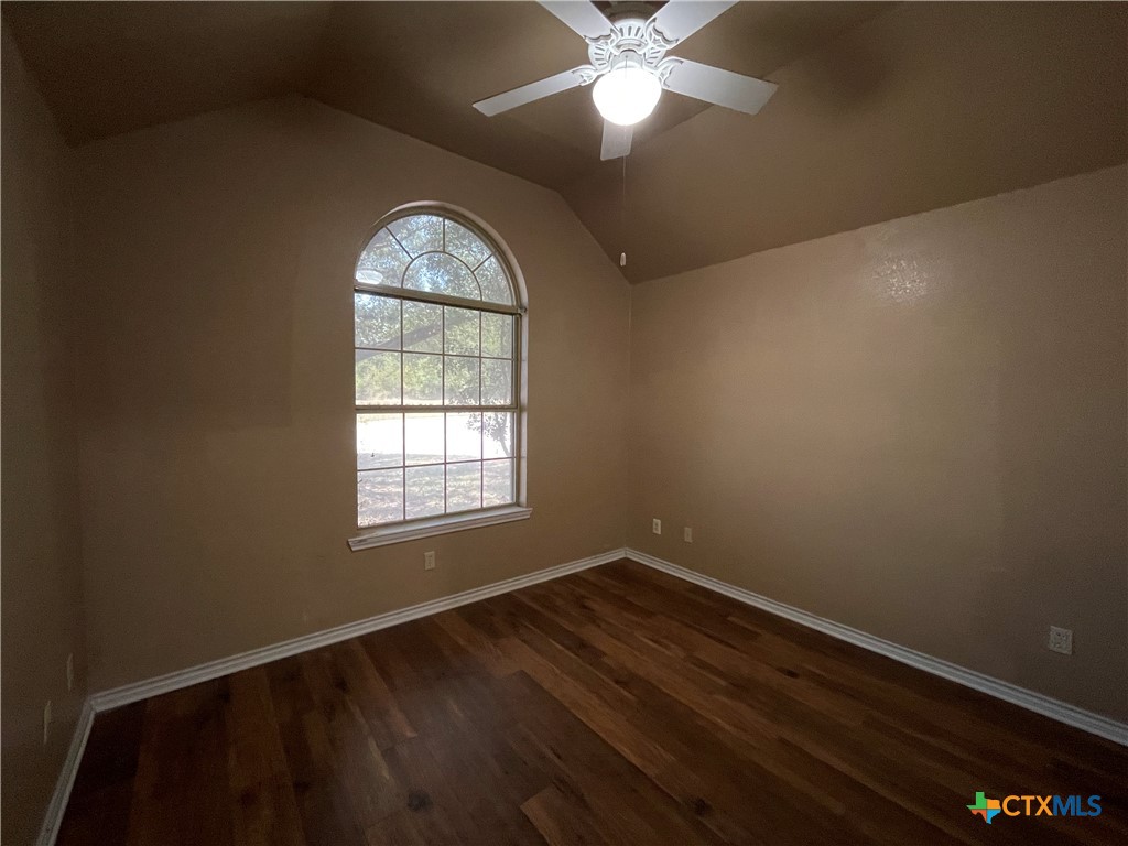 3905 Neches Circle Property Photo 14
