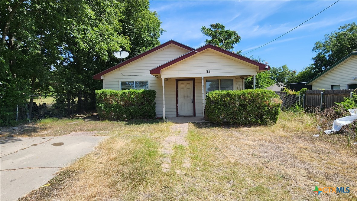 112 Goates Road Property Photo 1