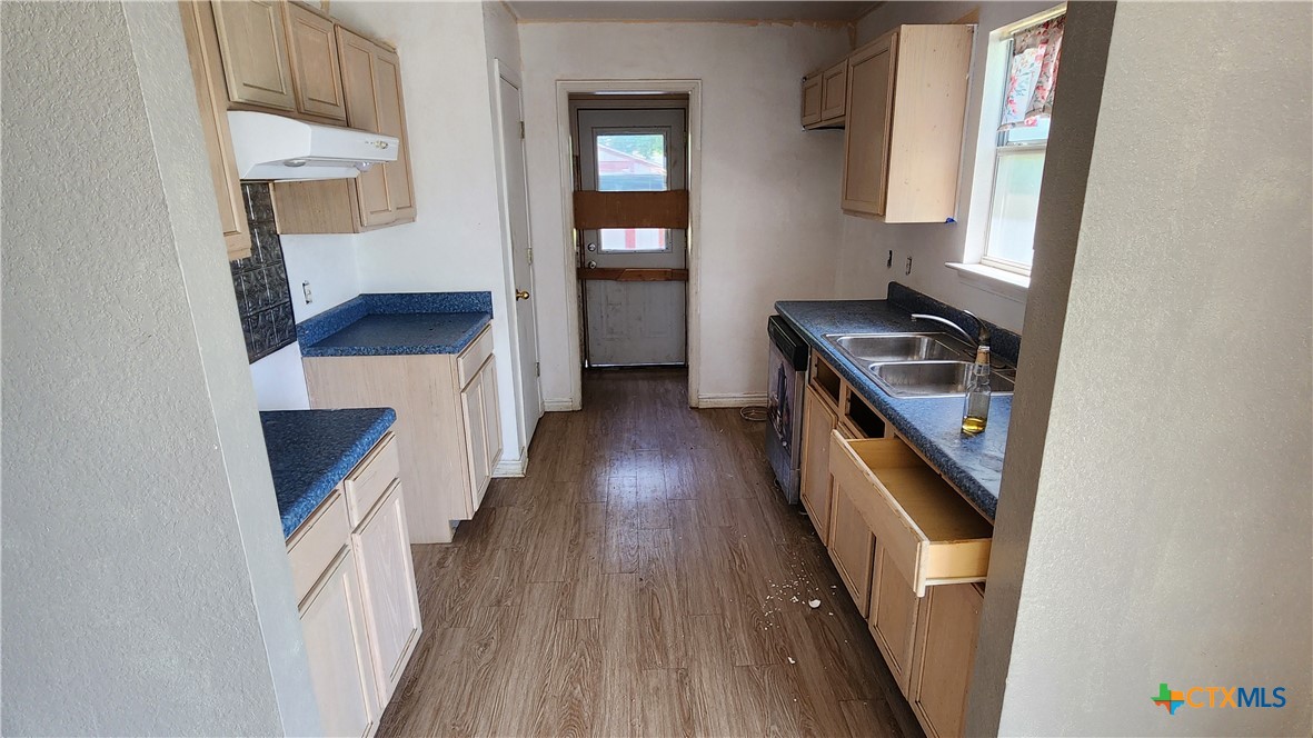 112 Goates Road Property Photo 3
