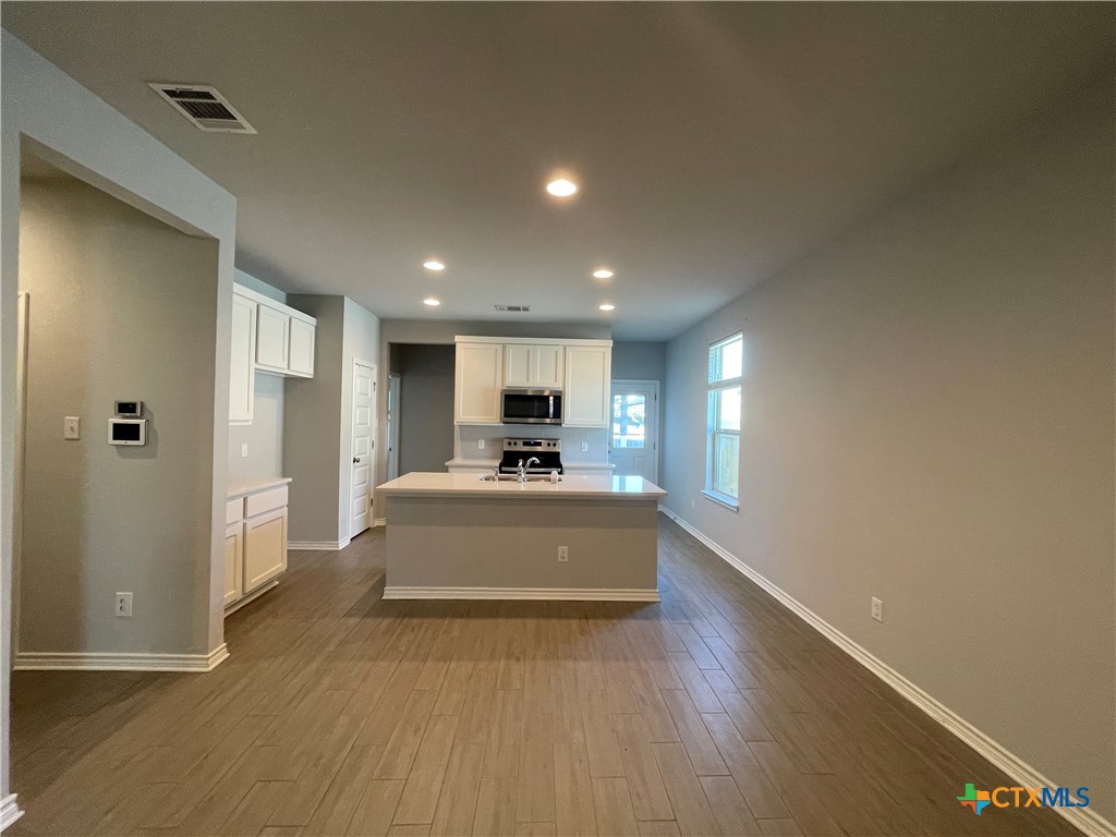 612 Barbary Coast Lane Property Photo 6