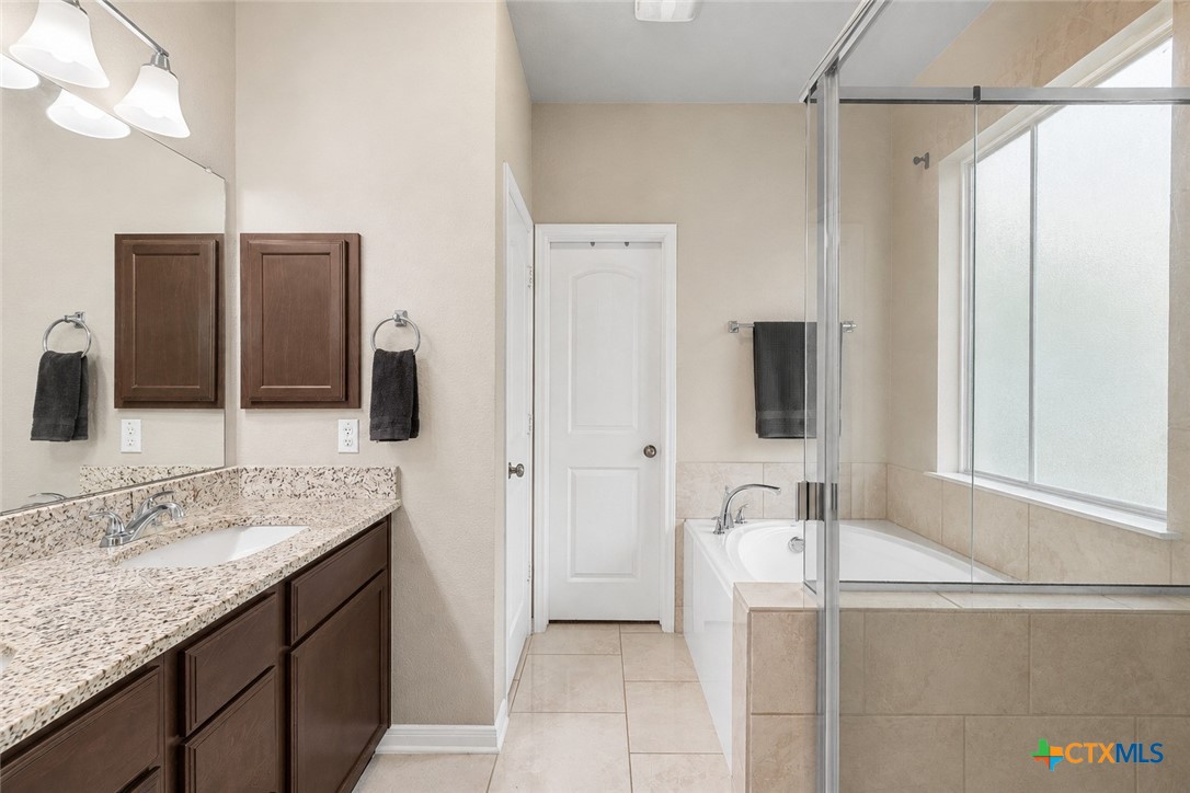 3327 Addison Street Property Photo 21