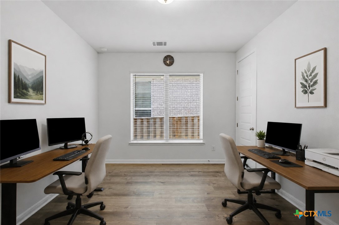 109 Charro Court Property Photo 3