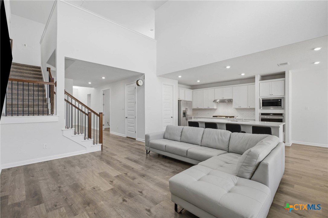 109 Charro Court Property Photo 14