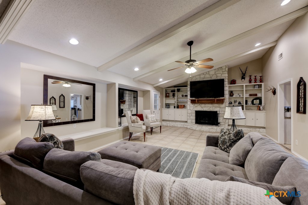 1229 Rapids Road Property Photo 5