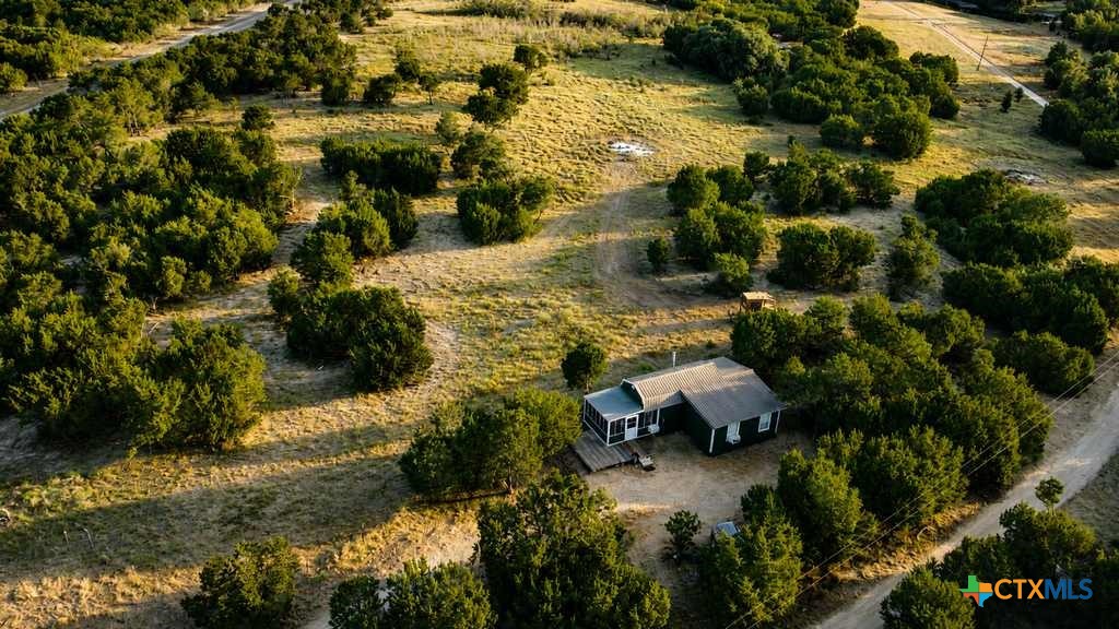 1098 Winter Road Property Photo 1