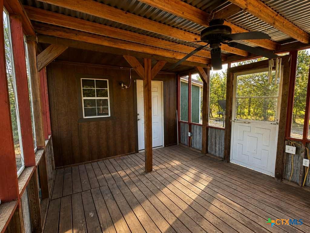 1098 Winter Road Property Photo 12