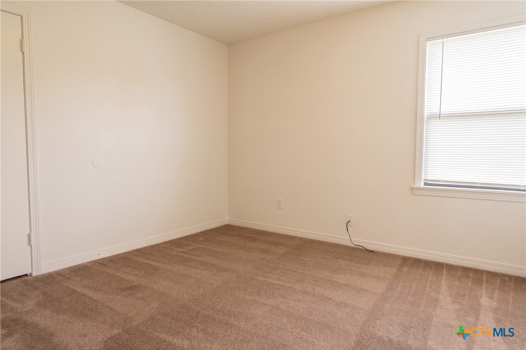 508 Mary Street Property Photo 5