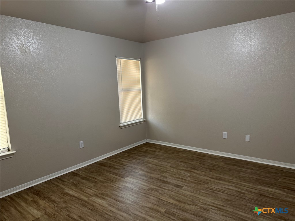 916 Whirlaway Drive Property Photo 10