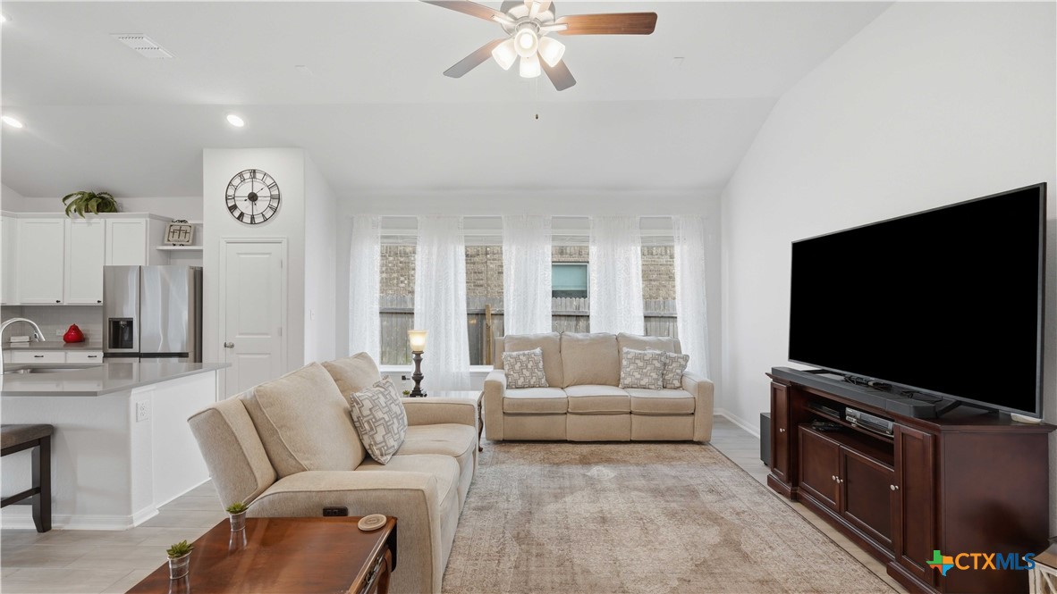 968 Blue Oak Boulevard Property Photo 13