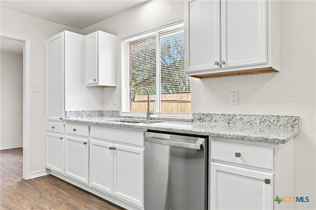 2908 Janis Drive Property Photo 11