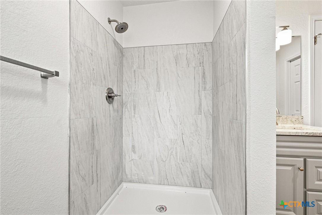 2908 Janis Drive Property Photo 16