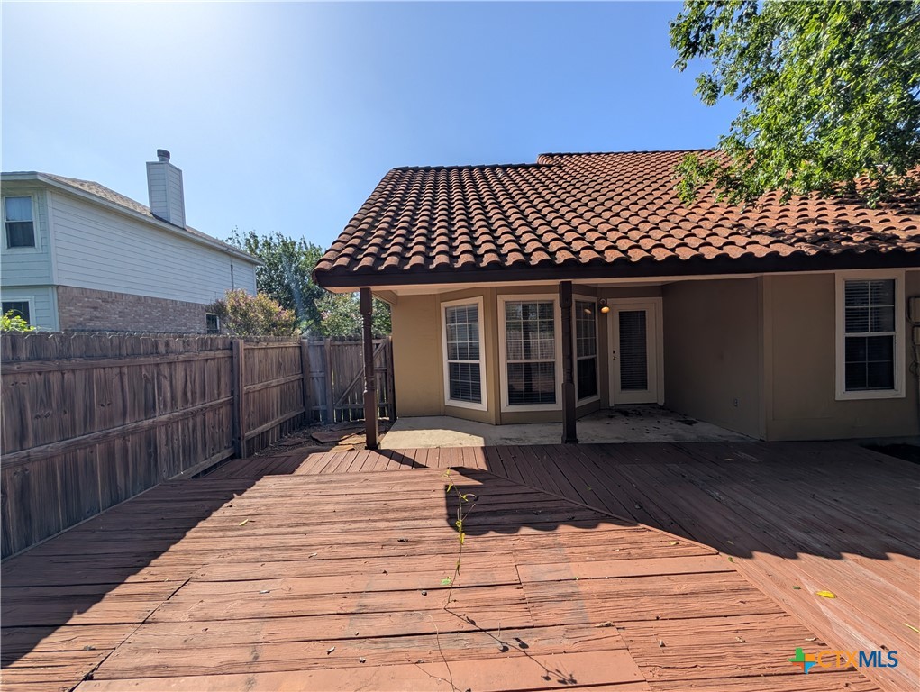1043 Rivertree Drive Property Photo 23