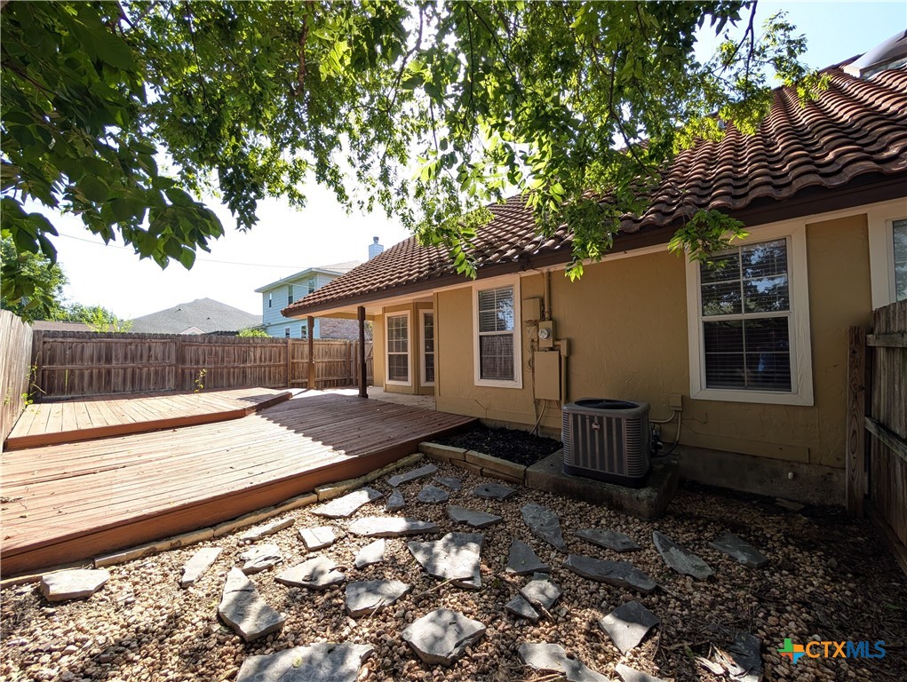1043 Rivertree Drive Property Photo 25