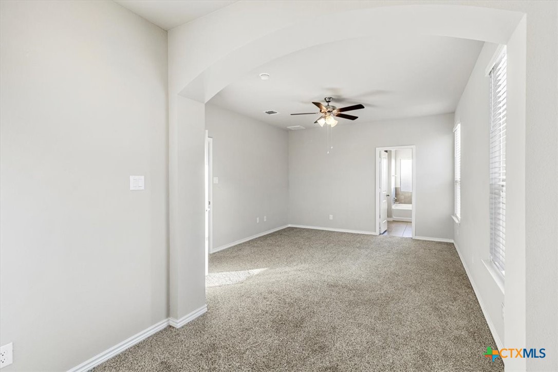 1202 Roma Street Property Photo 12