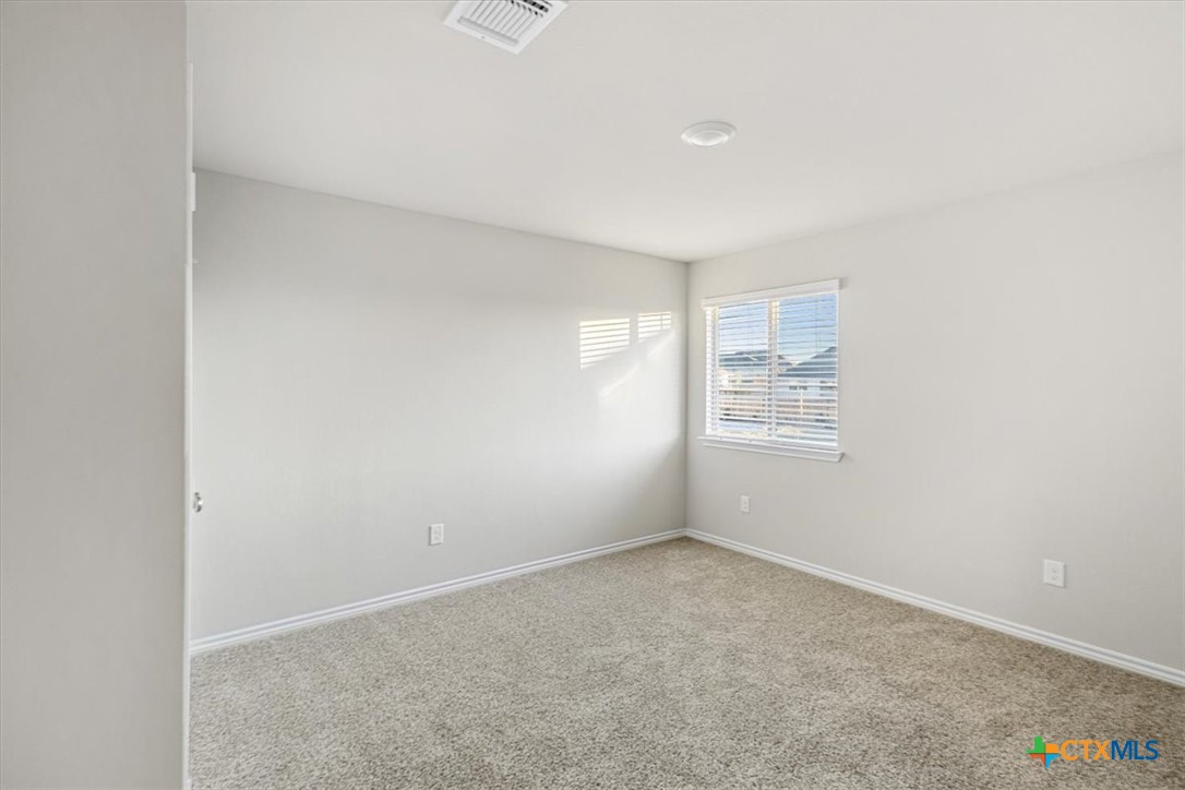 1202 Roma Street Property Photo 26