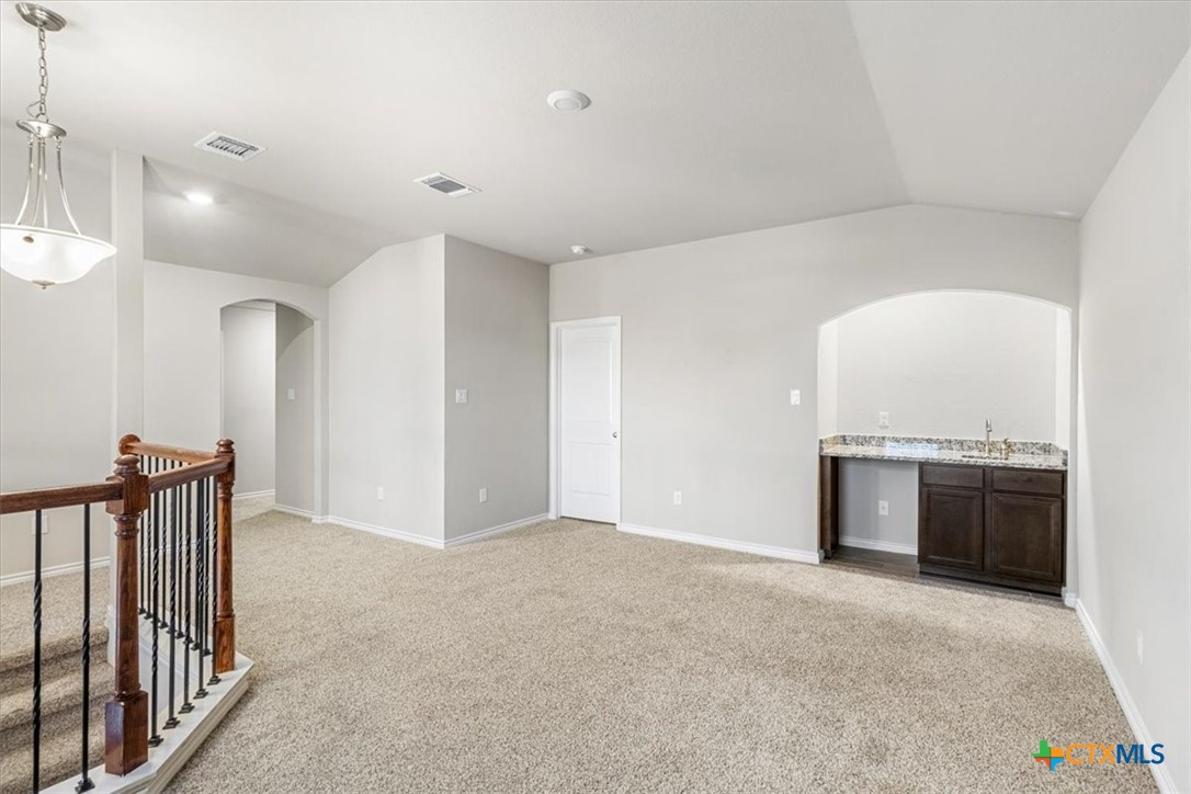 1202 Roma Street Property Photo 31