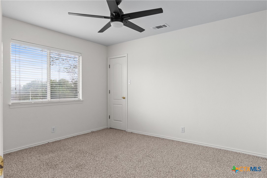 17 Nikita Drive Property Photo 11