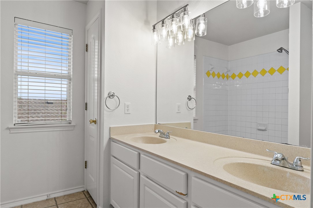 17 Nikita Drive Property Photo 20