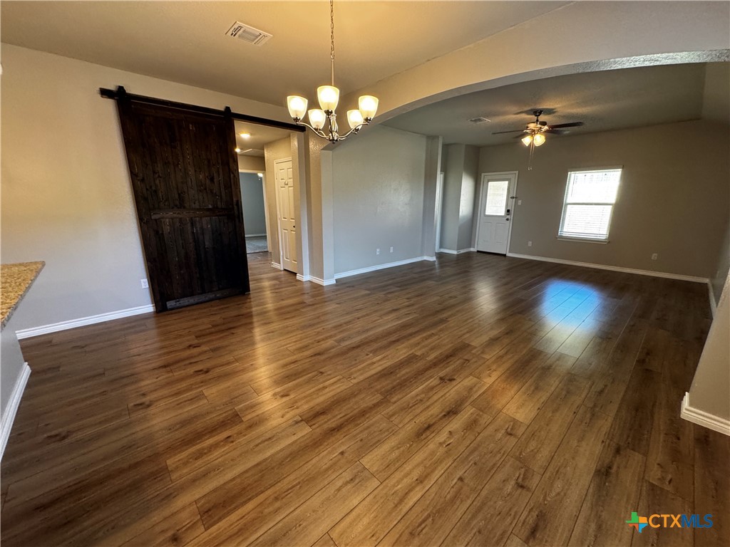 117 Minnie J Loop Property Photo 15