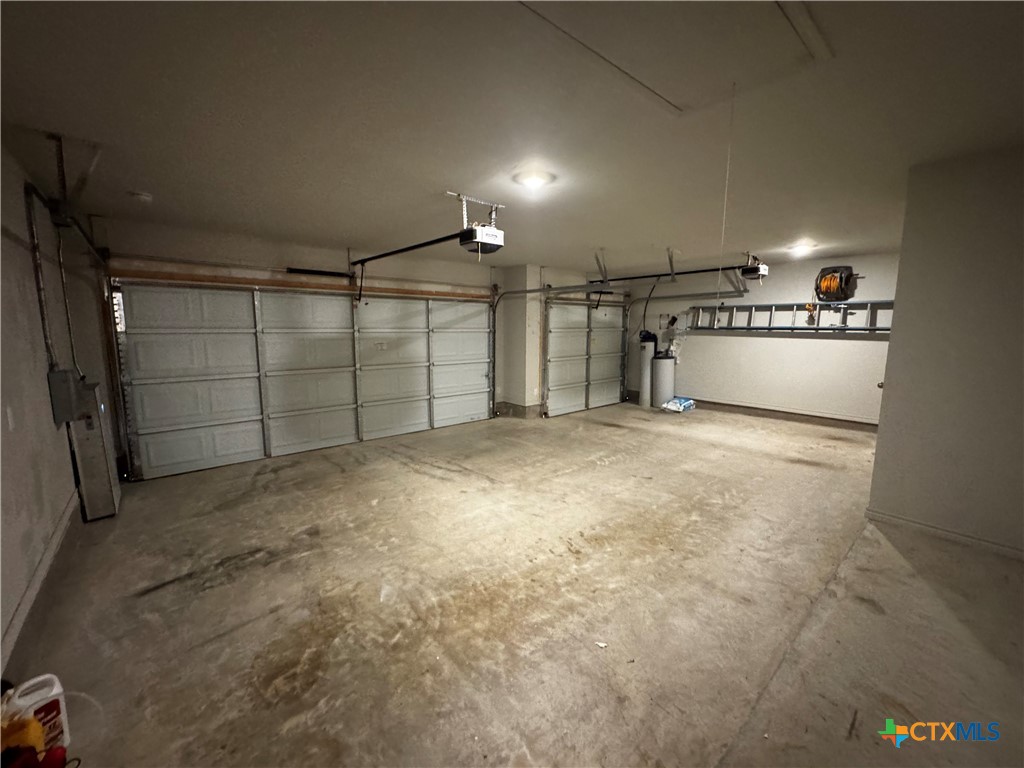 117 Minnie J Loop Property Photo 32