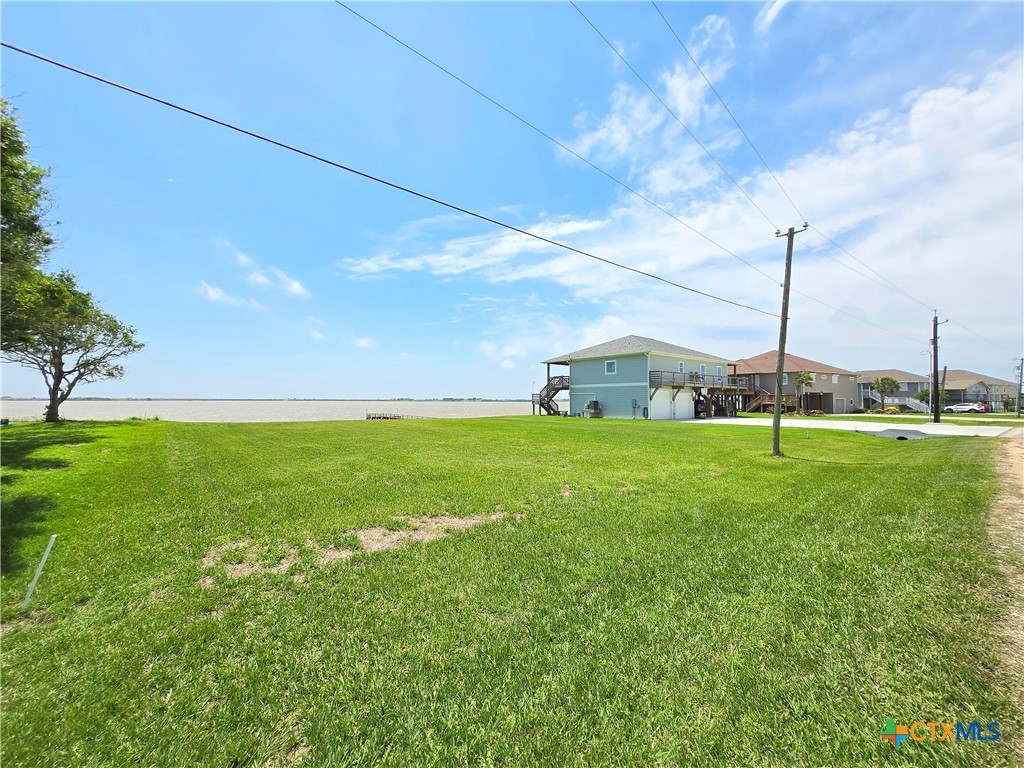 1664 W Bayshore Drive Property Photo 9