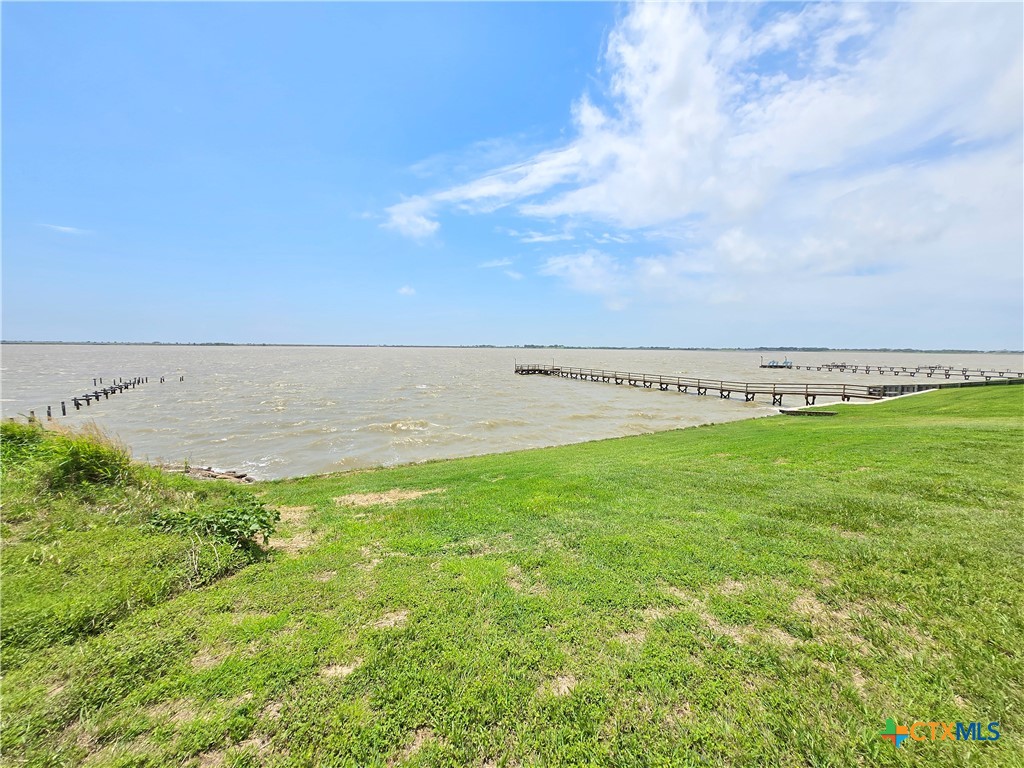 1664 W Bayshore Drive Property Photo 12