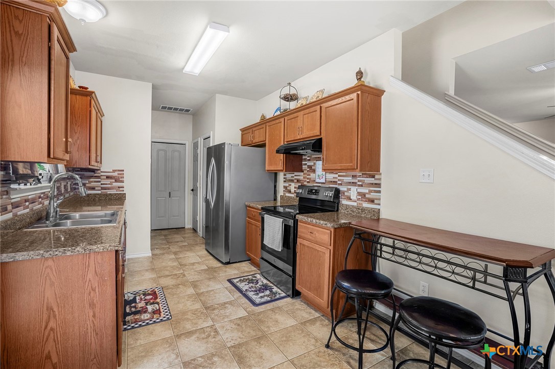 1905 Terry Drive Property Photo 8